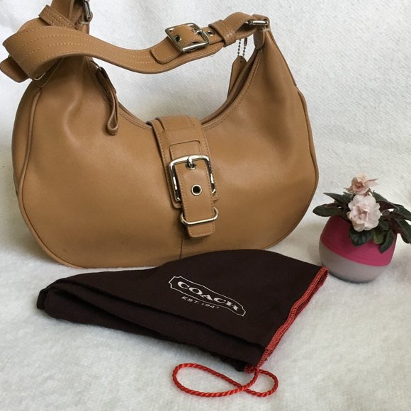 Coach Handbags - Coach 7548 Hampton Leather Purse